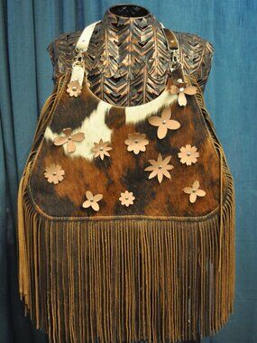 Handmade Cowhide & Leather Fringe Purse – Floral Appliqué Western Boho